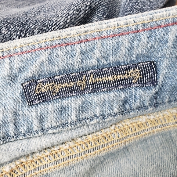 Citizens of Humanity Women's 26 Light Wash Bermuda Shorts Stretch Spring Summer - Picture 6 of 9